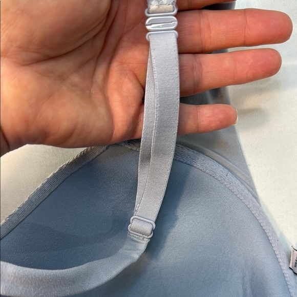 VS Body by Victoria, lined perfect coverage, periwinkle blue & lace, Size 34DD - Picture 4 of 14